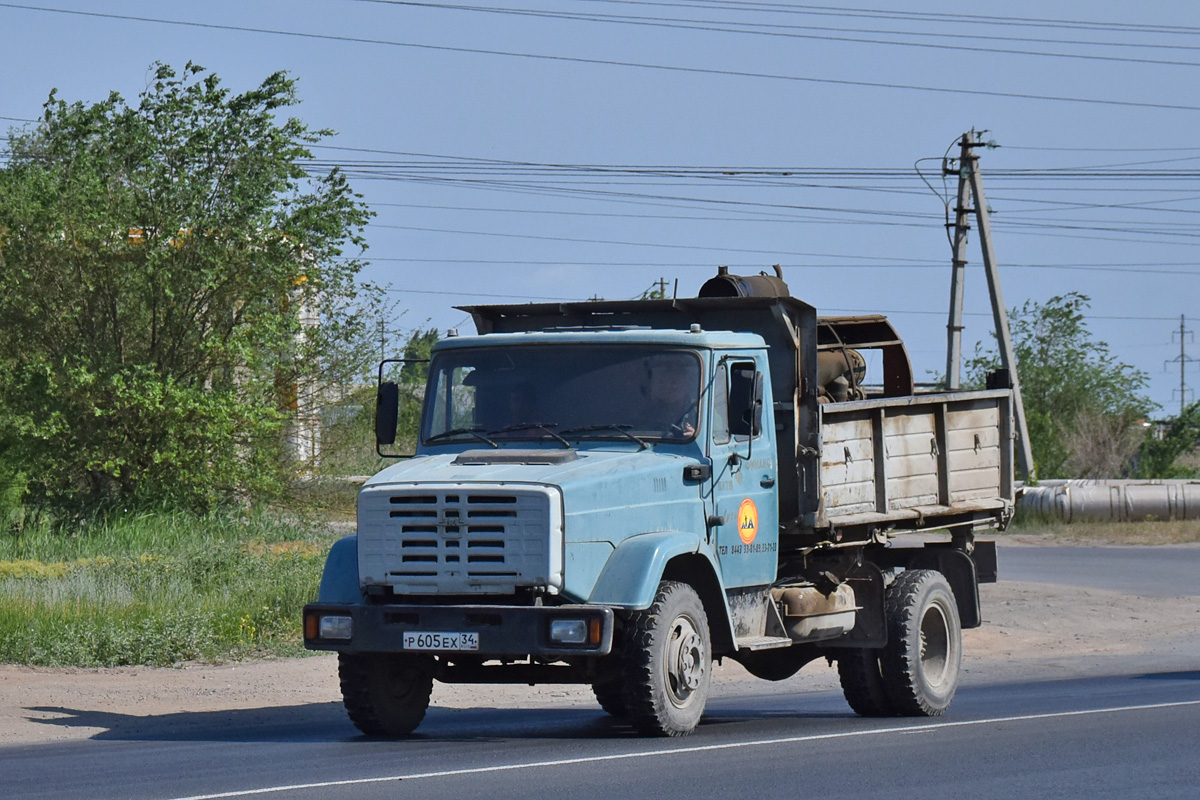 Волгоградская область, № Р 605 ЕХ 34 — ЗИЛ-497442