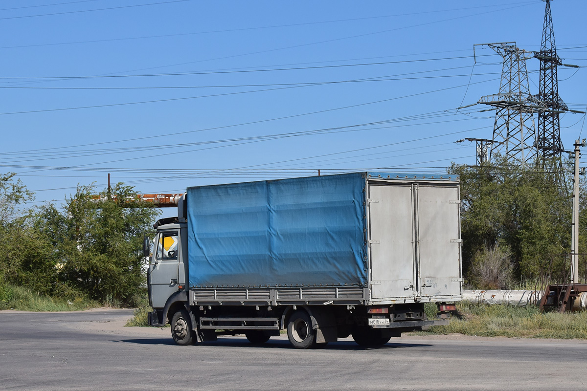 Волгоградская область, № М 018 УН 34 — МАЗ-437040 "Зубрёнок"