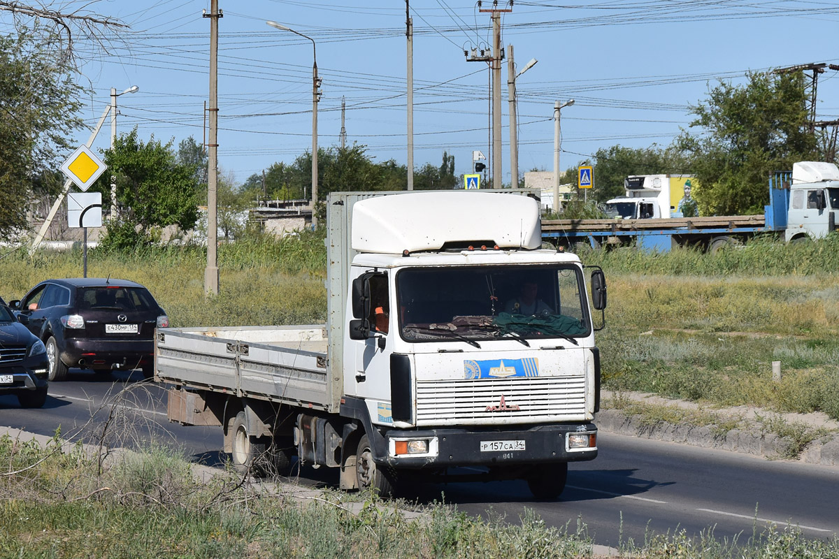 Волгоградская область, № Р 157 СА 34 — МАЗ-437143 "Зубрёнок"