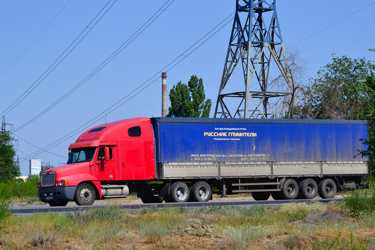 Ростовская область, № Т 657 ВН 161 — Freightliner Century Class