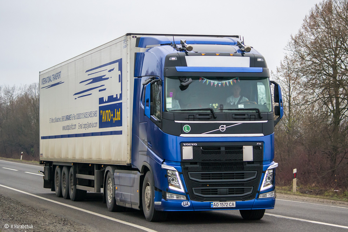 Закарпатская область, № АО 1572 СА — Volvo ('2012) FH.460