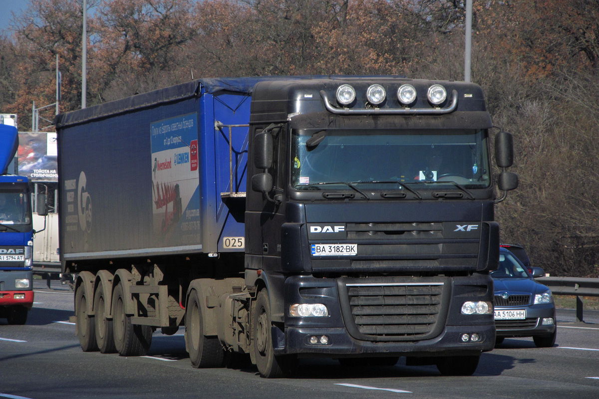 Кировоградская область, № ВА 3182 ВК — DAF XF105 FT