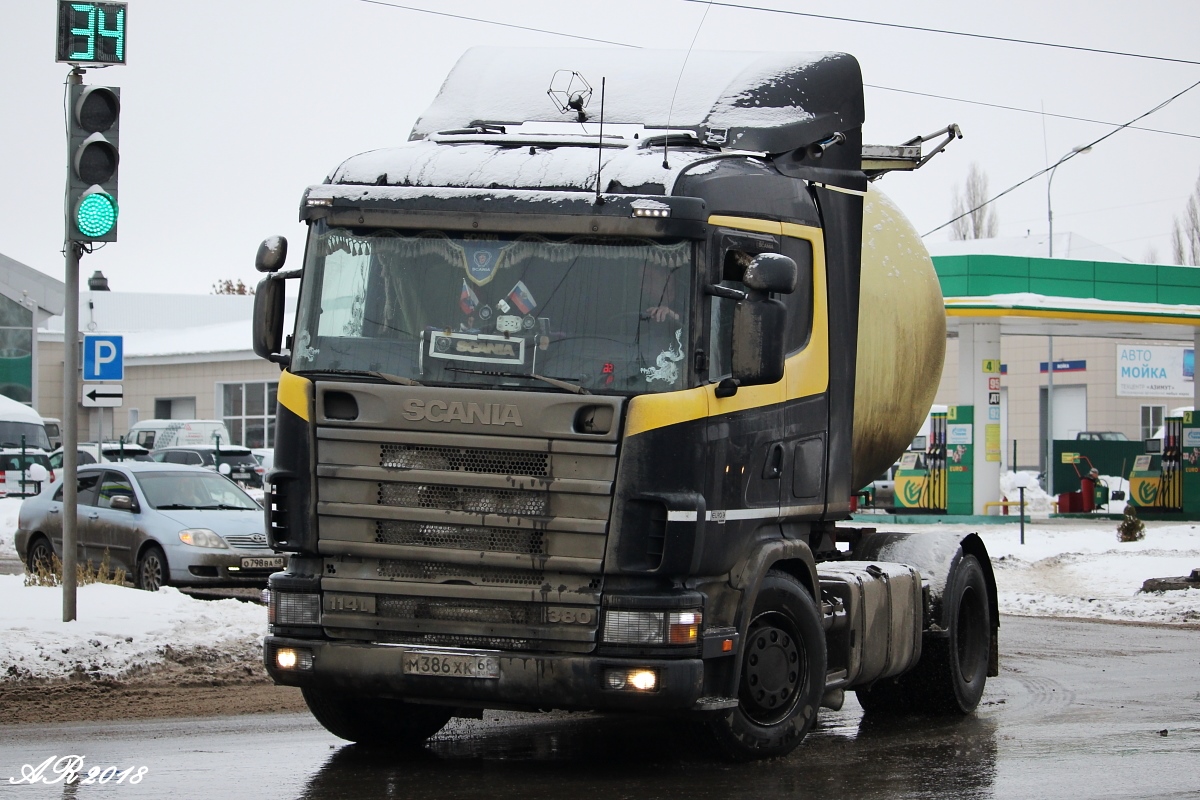 Тамбовская область, № М 386 ХК 68 — Scania ('1996) R114G