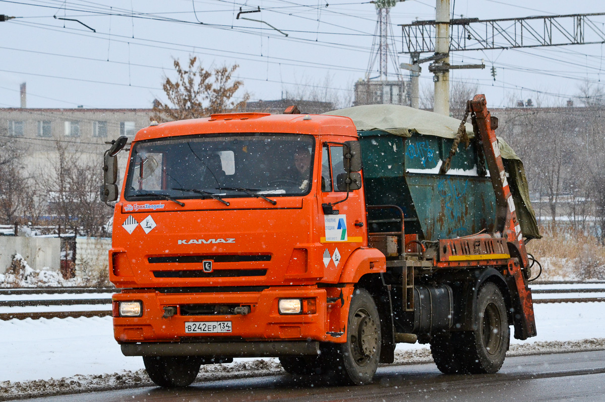 Волгоградская область, № В 242 ЕР 134 — КамАЗ-43253-R4