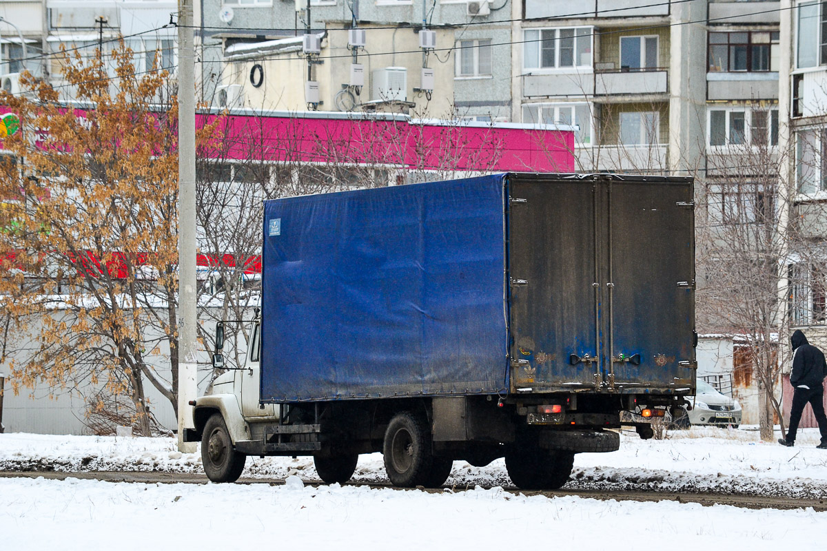 Волгоградская область, № В 743 ЕВ 134 — ГАЗ-3309