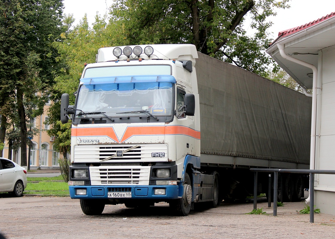 Псковская область, № А 160 ВХ 60 — Volvo ('1993) FH12.420