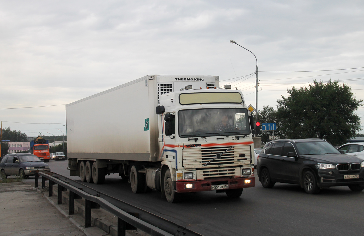 Красноярский край, № М 551 НК 124 — Volvo ('1987) F12