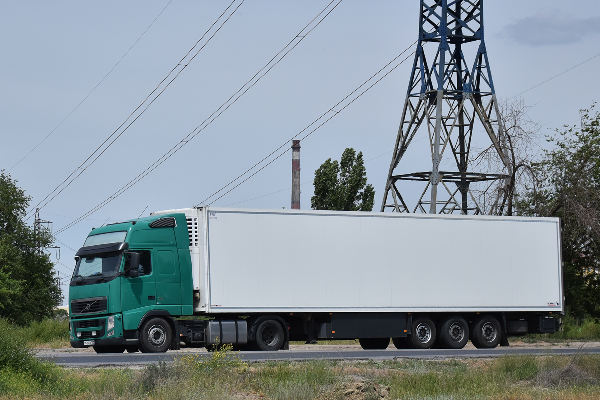 Ростовская область, № У 626 СС 161 — Volvo ('2008) FH.420