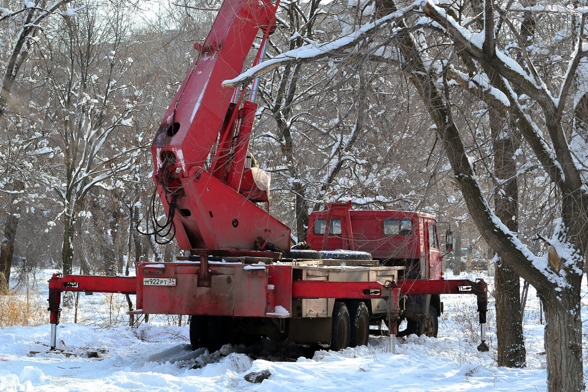 Волгоградская область, № М 922 РТ 34 — КамАЗ-53213