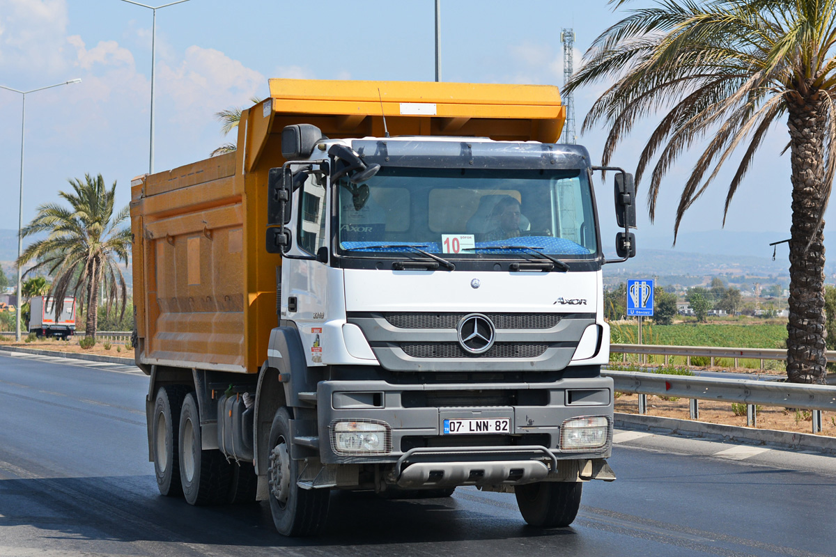 Турция, № 07 LNN 82 — Mercedes-Benz Axor (общ.м)