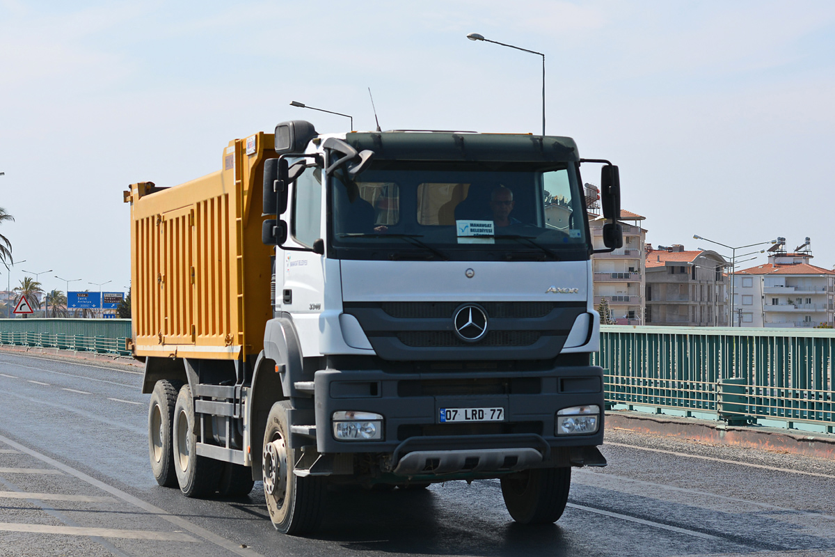 Турция, № 07 LRD 77 — Mercedes-Benz Axor (общ.м)