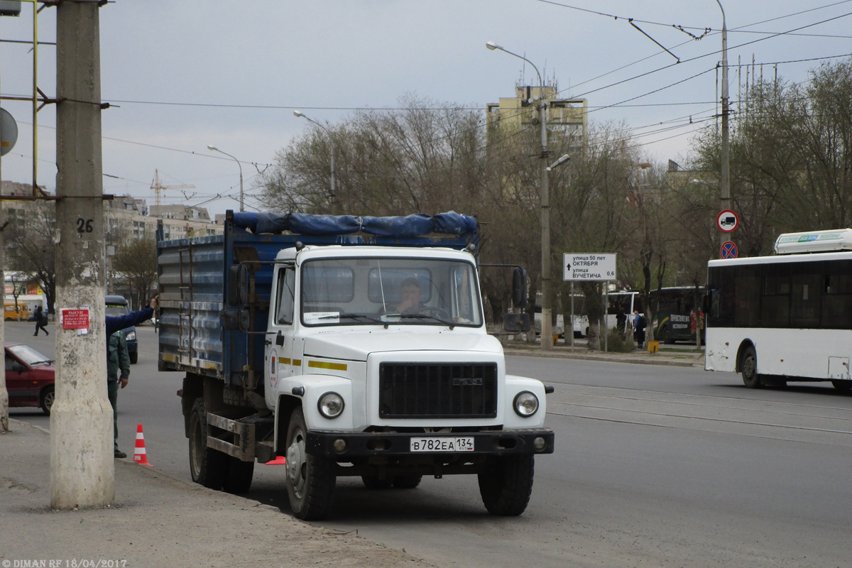 Волгоградская область, № В 782 ЕА 134 — ГАЗ-3309