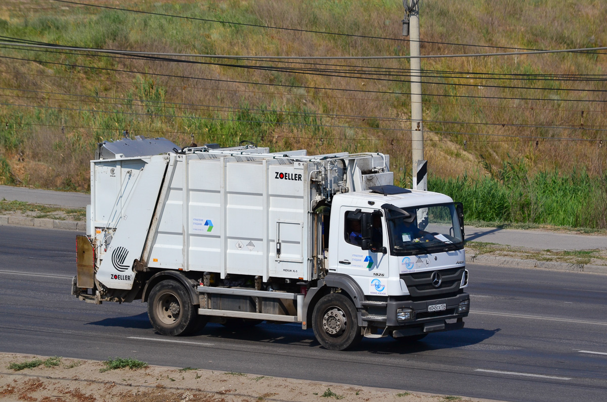 Волгоградская область, № В 045 СХ 134 — Mercedes-Benz Axor 1826 [Z9M]