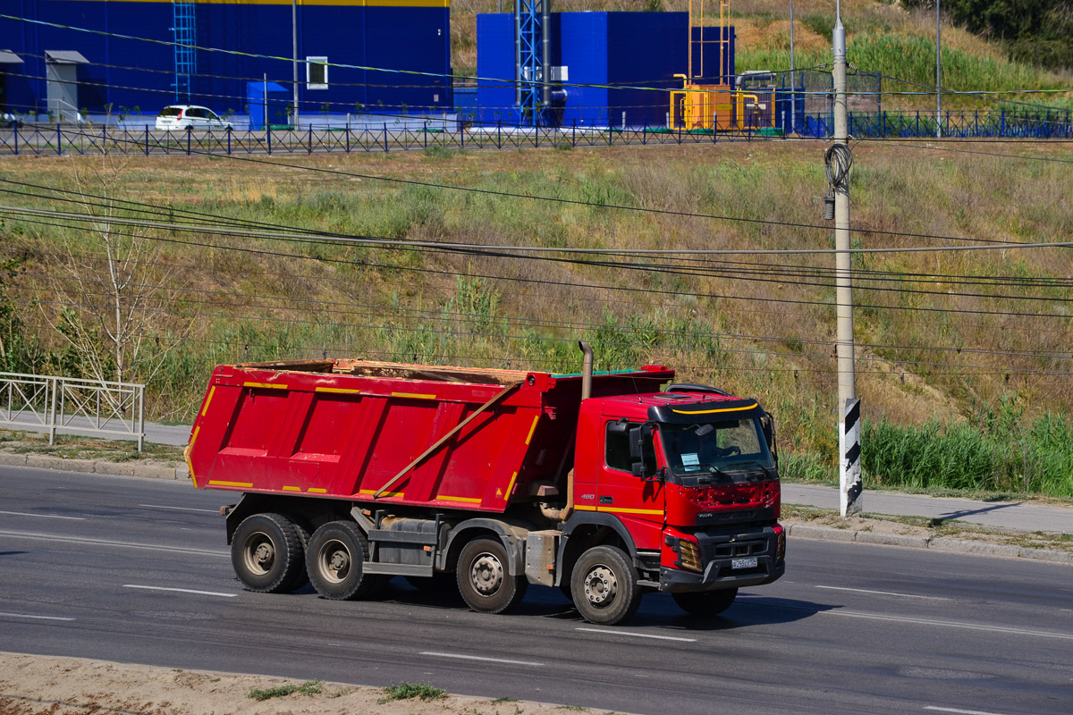 Волгоградская область, № В 295 ЕХ 134 — Volvo ('2013) FMX.460 [X9P]