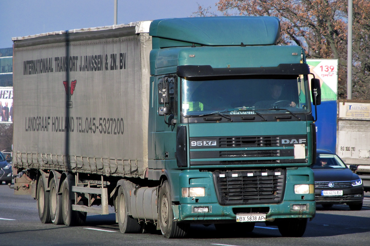 Хмельницкая область, № ВХ 5838 АР — DAF XF95 FT