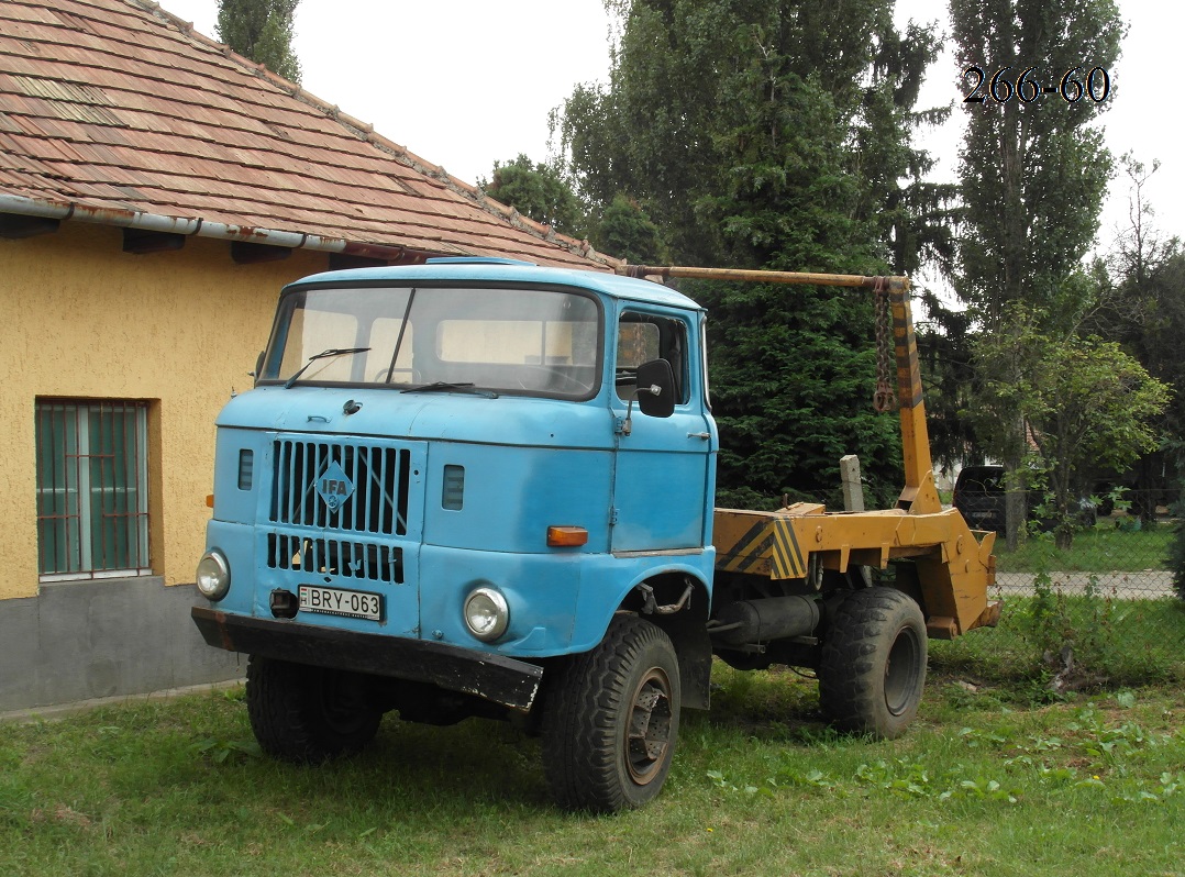 Венгрия, № BRY-063 — IFA W50LA/K, LA/Z