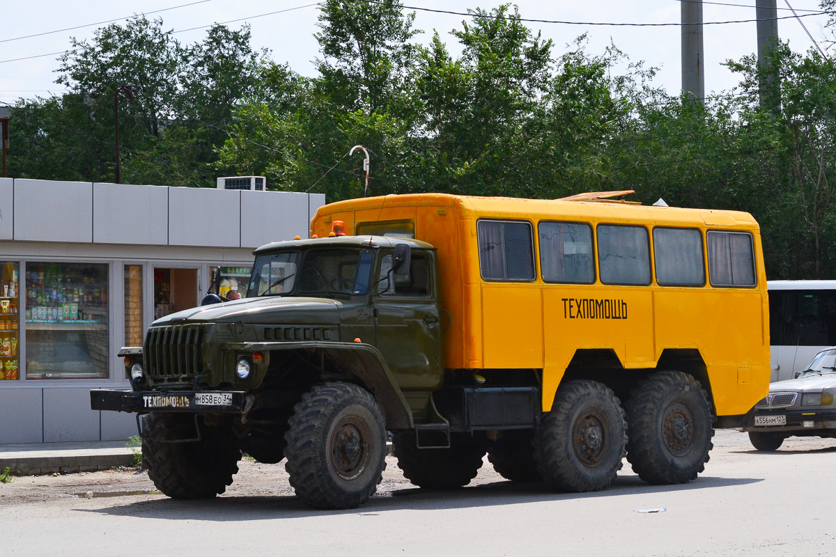 Волгоградская область, № М 858 ЕО 34 — Урал-4320 (общая модель)