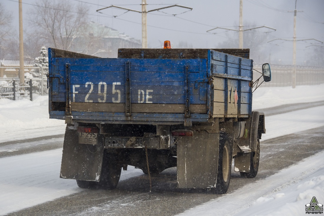 Восточно-Казахстанская область, № F 295 DE — ЗИЛ-431410