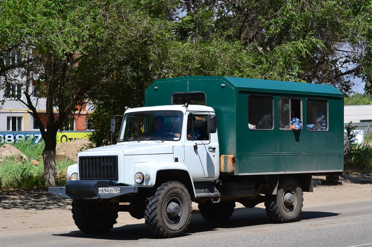 Волгоградская область, № О 694 ОО 134 — ГАЗ-33081 «Садко»