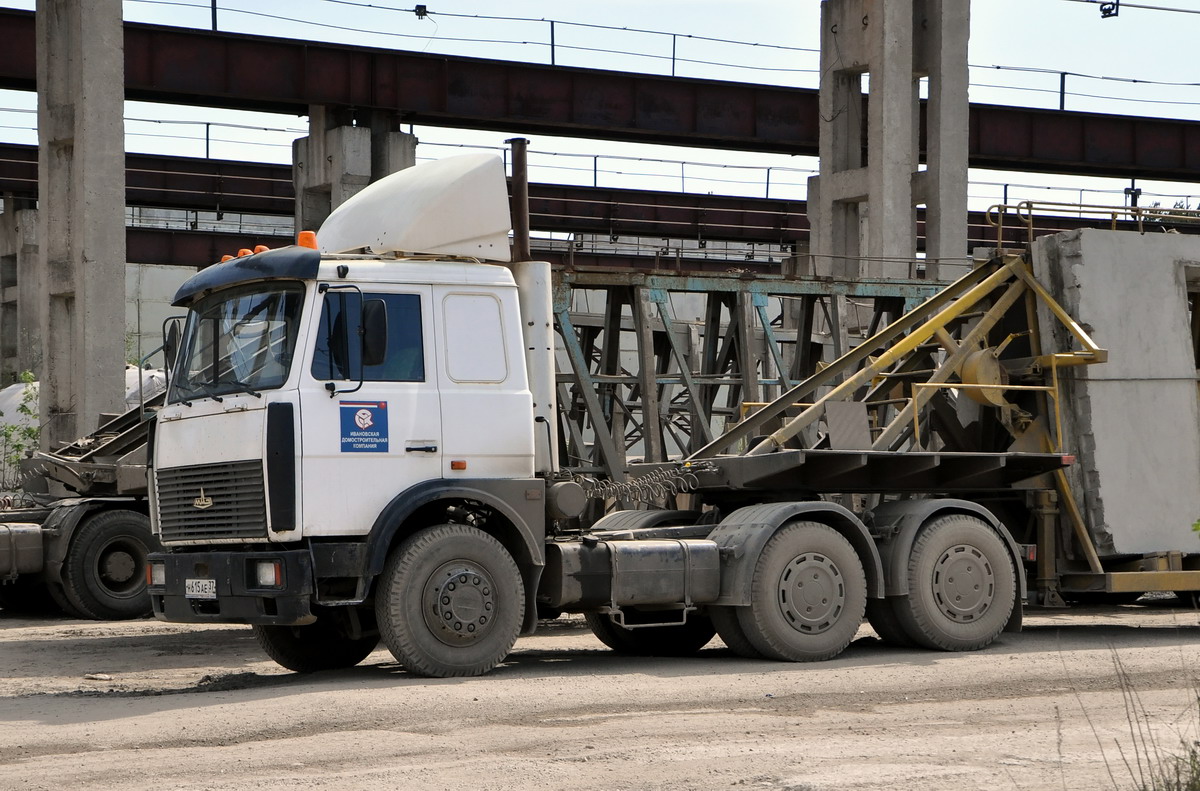 Ивановская область, № Н 615 АЕ 37 — МАЗ-6422A5