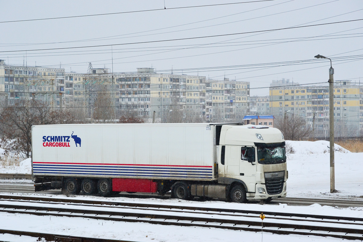 Волгоградская область, № Е 761 ВА 134 — DAF XF Euro6 FT