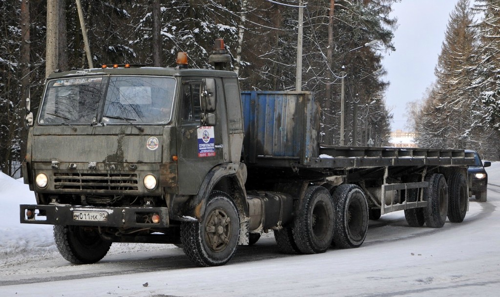 Московская область, № М 011 МК 90 — КамАЗ-54112