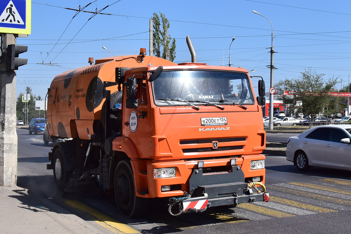 Волгоградская область, № В 200 ЕТ 134 — КамАЗ-53605-A4