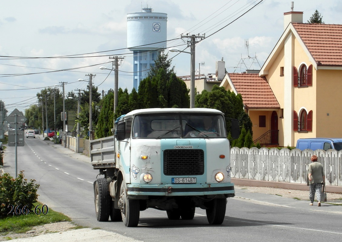 Словакия, № DS-614BT — Škoda 706 MTSP 24, MTSP 27