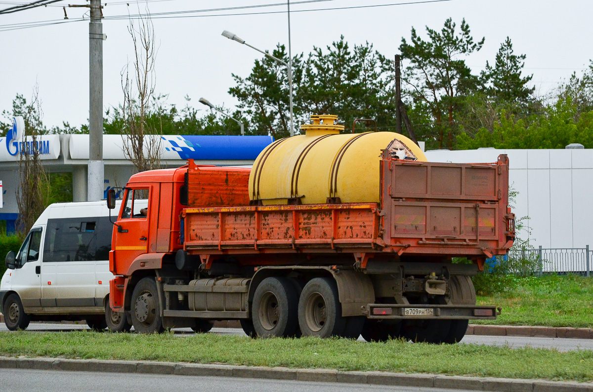 Волгоградская область, № В 709 РН 134 — КамАЗ-65115-42