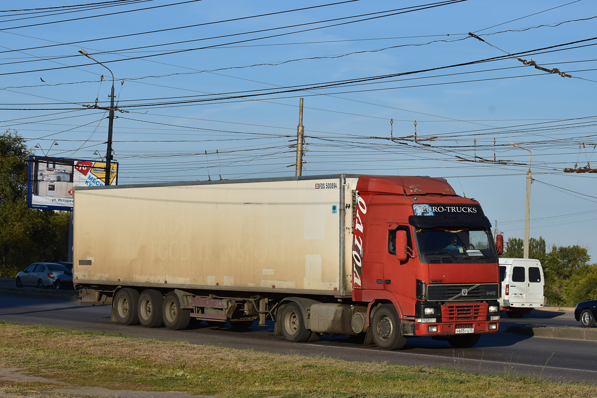 Дагестан, № Н 605 УХ 05 — Volvo ('2002) FH12.380