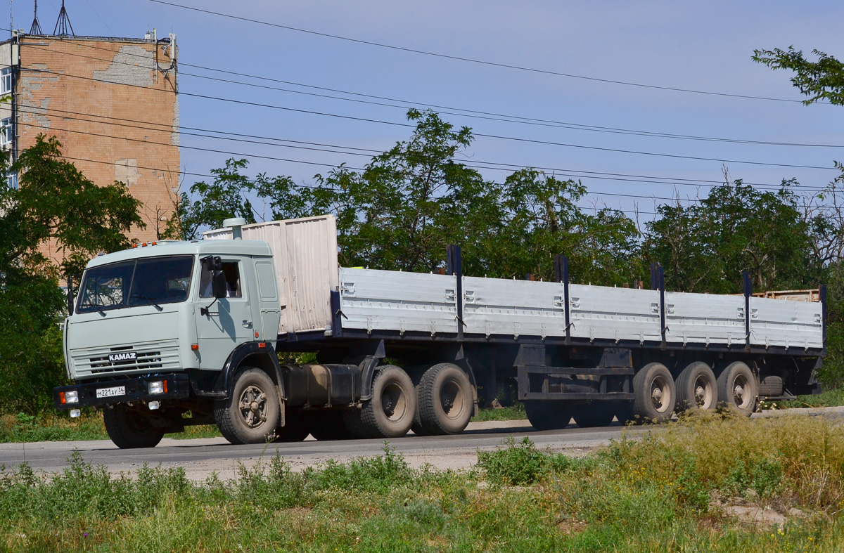 Волгоградская область, № М 221 АУ 34 — КамАЗ-54112