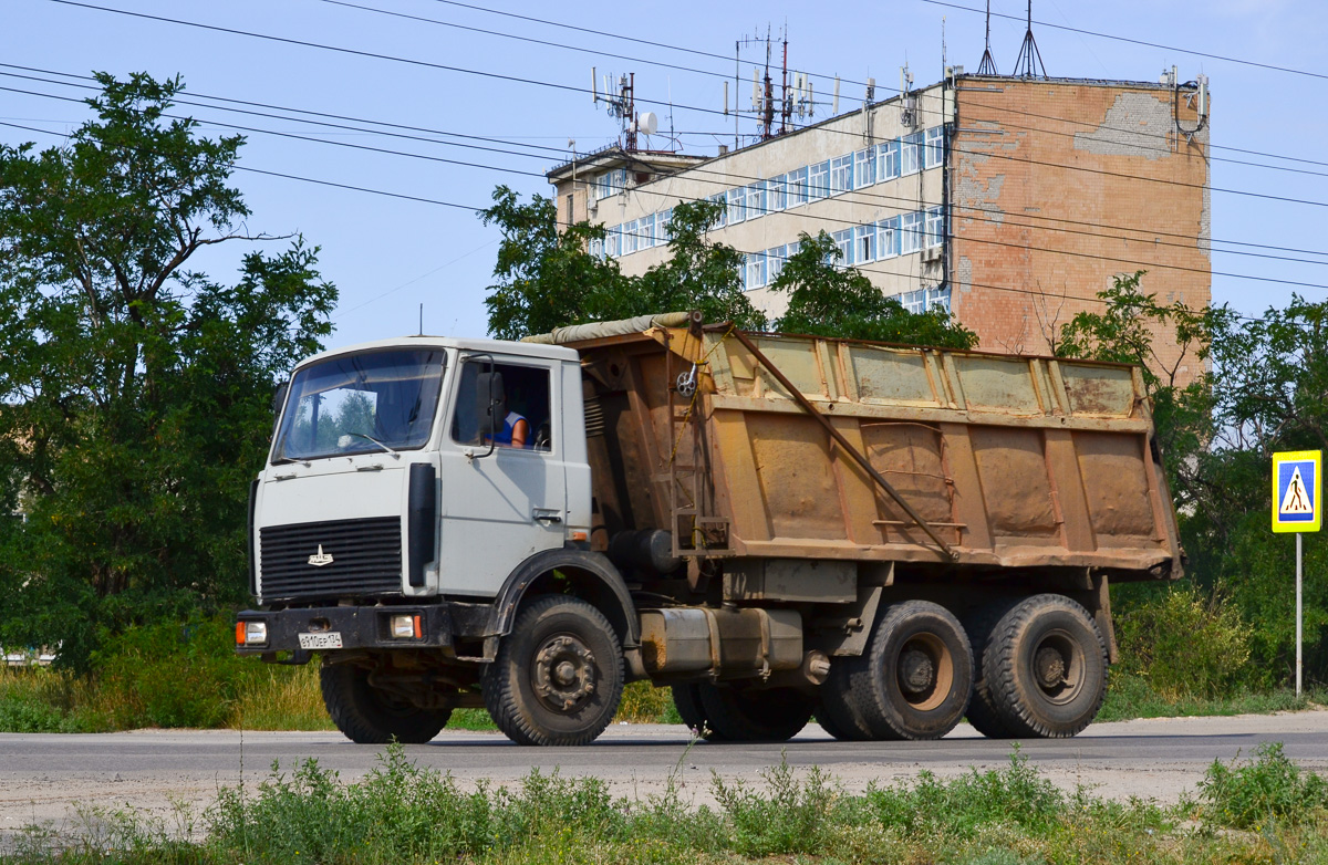 Волгоградская область, № В 910 ЕР 134 — МАЗ-551603