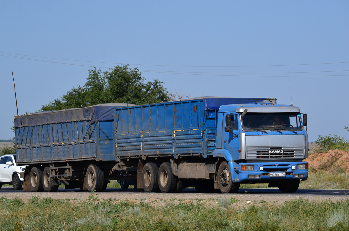 Волгоградская область, № М 020 ХР 34 — КамАЗ-65117-62