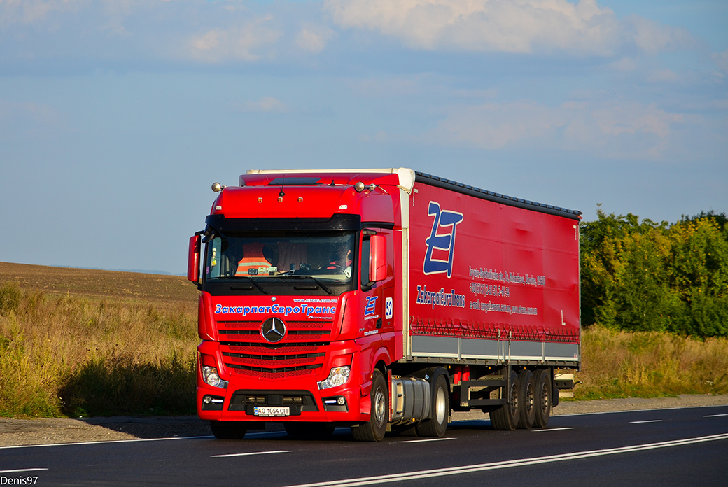 Закарпатская область, № 52 — Mercedes-Benz Actros ('2011) 1845