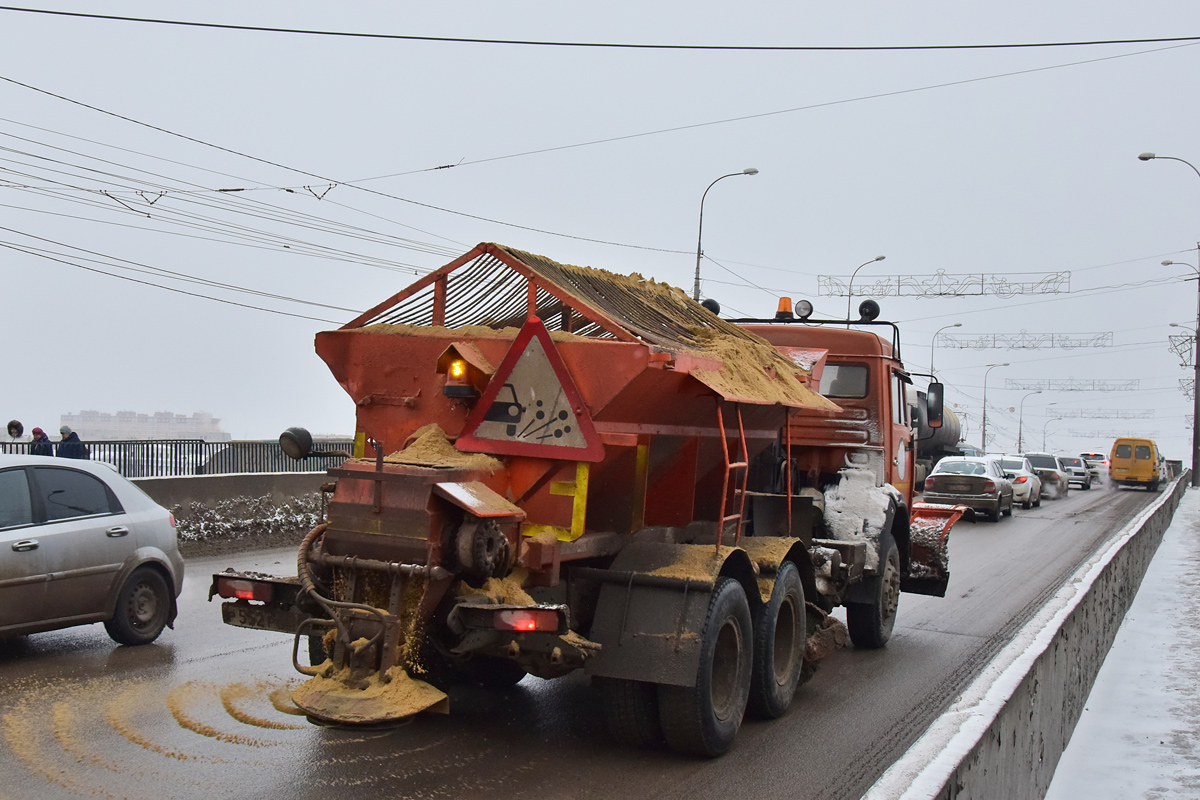 Волгоградская область, № Р 552 РО 34 — КамАЗ-65115-D3