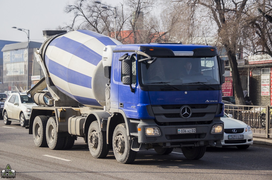 Алматы, № 036 AZ 02 — Mercedes-Benz Actros ('2009) 4141