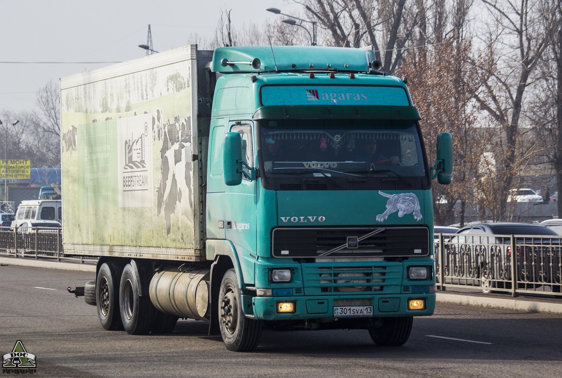 Туркестанская область, № 301 SVA 13 — Volvo ('1993) FH12.420