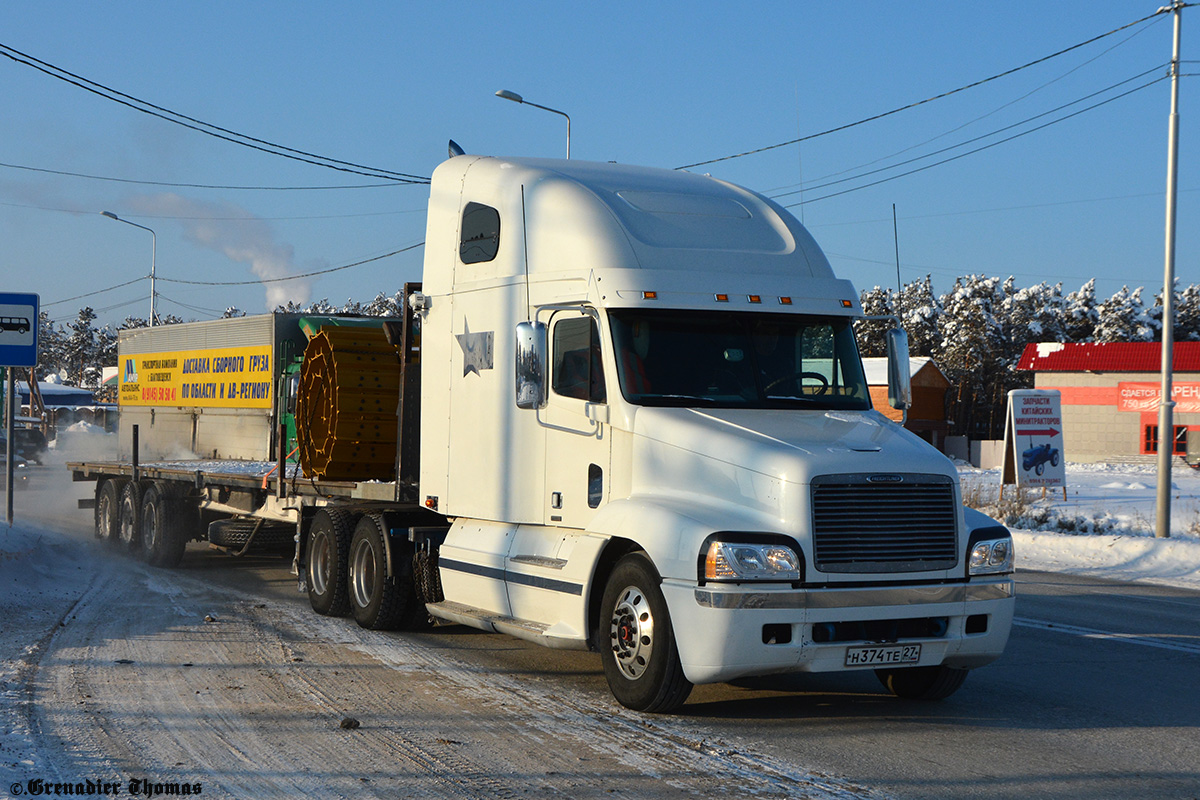 Хабаровский край, № Н 374 ТЕ 27 — Freightliner Century Class