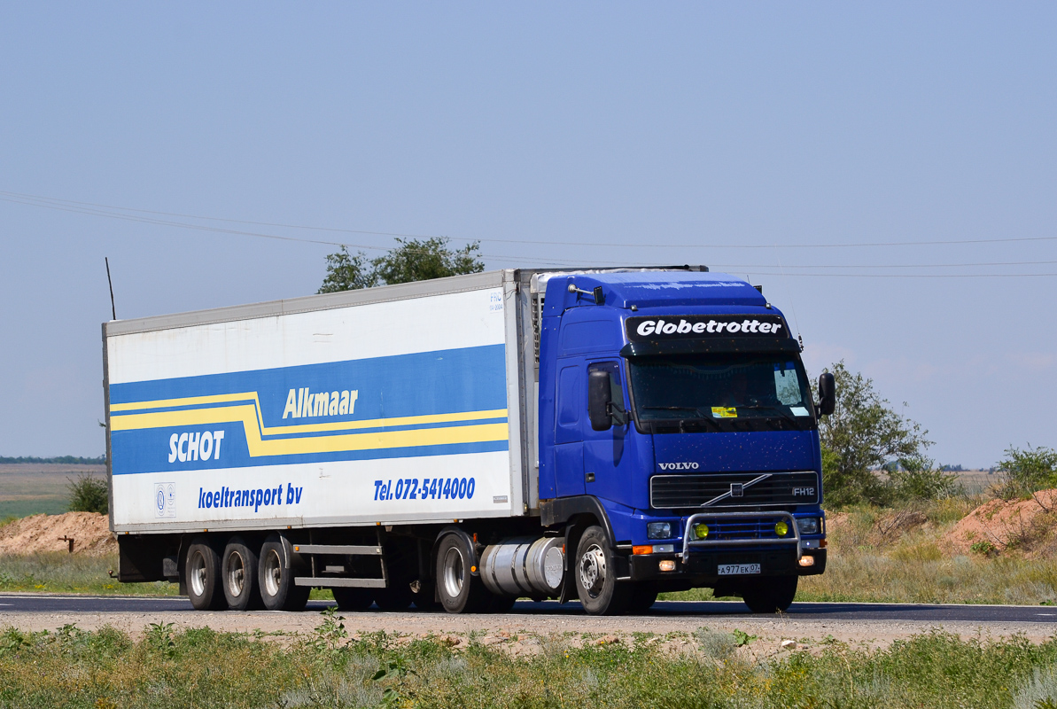 Кабардино-Балкария, № А 977 ЕК 07 — Volvo ('1993) FH-Series