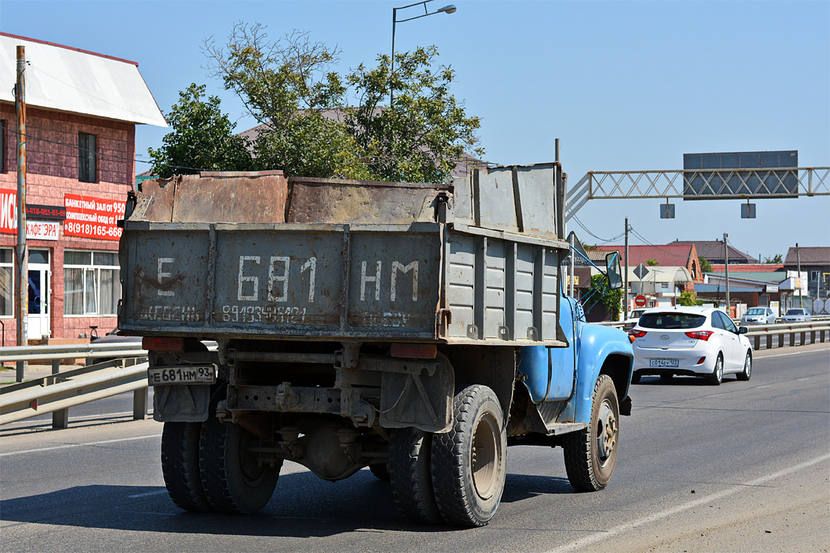 Краснодарский край, № Е 681 НМ 93 — ЗИЛ-495810