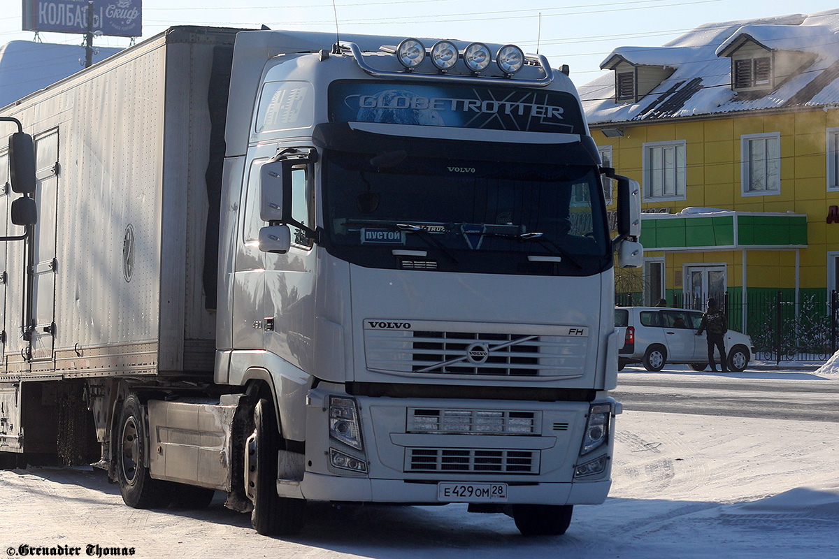 Амурская область, № Е 429 ОМ 28 — Volvo ('2008) FH.460