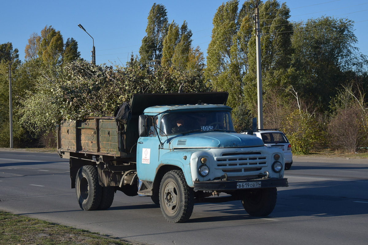 Волгоградская область, № 1055 — ЗИЛ-495710