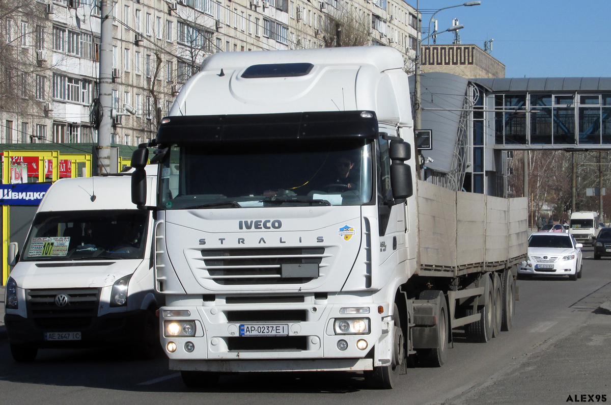 Запорожская область, № АР 0237 ЕІ — IVECO Stralis ('2002)