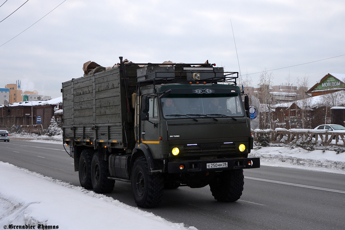 Саха (Якутия), № Е 250 ММ 28 — КамАЗ-43118-10 [43118K]