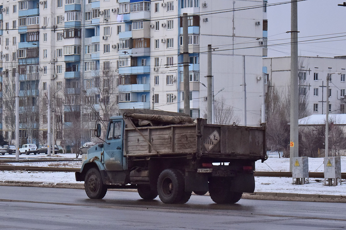 Волгоградская область, № А 954 МР 34 — ЗИЛ-497420 (494582)