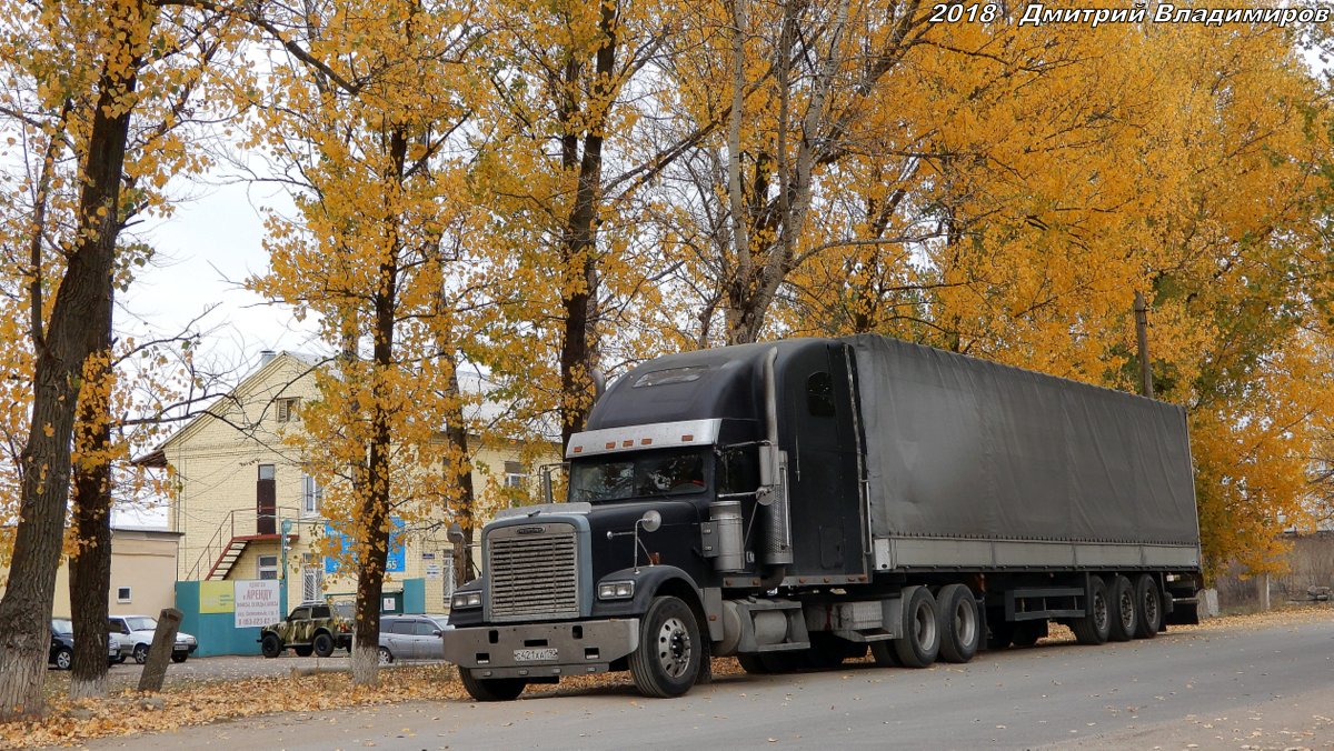 Московская область, № С 421 ХА 190 — Freightliner FLD 132 Classic XL