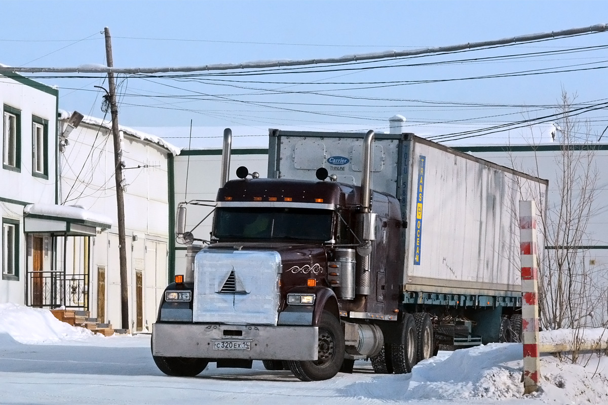 Саха (Якутия), № С 320 ЕХ 14 — Freightliner FLD 120 Classic