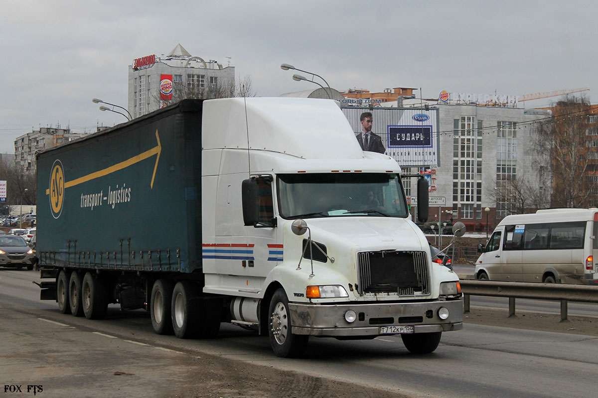 Московская область, № Т 712 КР 150 — Volvo VNL610