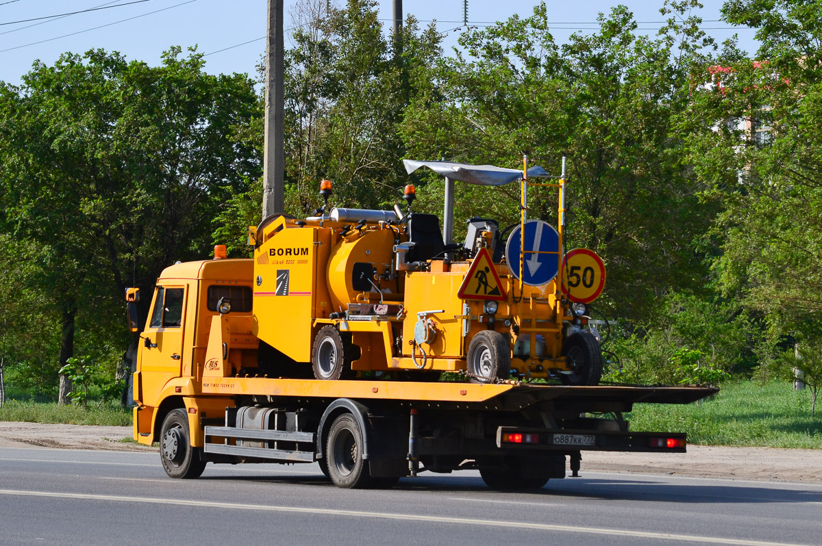 Москва, № О 887 КК 777 — КамАЗ-4308-C4(25)