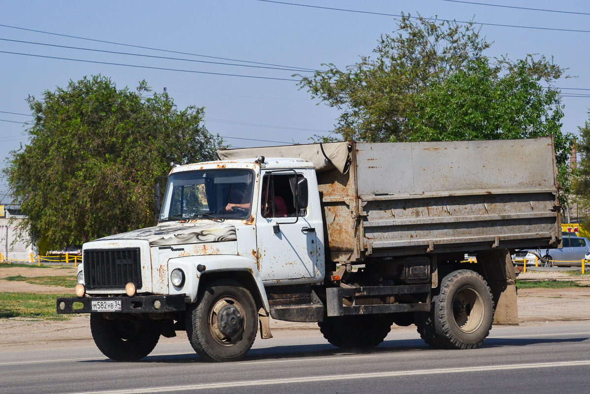 Волгоградская область, № М 582 НВ 34 — ГАЗ-3309